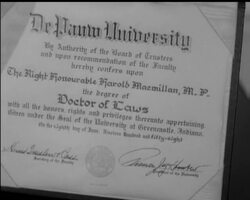 MR NIXON'S VISIT News Clip