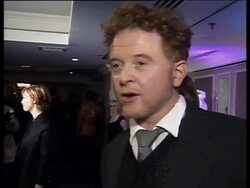 Mick Hucknall discusses manufactured pop News Clip