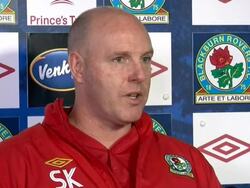 Sir Alex Ferguson 25th Anniversary Tributes Stock Footage