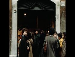 SYND 23 12 79 PREPARATINS FOR CHRISTMAS IN THREE COUNTRIES Instructional Video