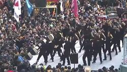 CLEAN : Tens of thousands protest at anti government rally in Seoul 2 News Clip