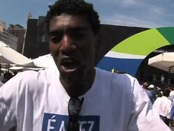 CLEAN: Rio de Janeiro parties like it's 2016 News Clip