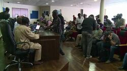 CLEAN : Nigeria says no citizens infected with Ebola as alarm spreads News Clip