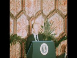 SYND 17 4 75 PRESIDENT FORD SPEAKS TO NEWSPAPER EDITORS ON VIETNAM News Clip