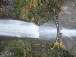 waterfall - multnomah falls oregon vertical Stock Footage