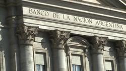 CLEAN : Argentina puts $2,000 monthly limit on pur News Clip