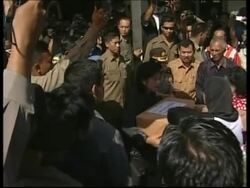 President visits people forced to leave their homes near the volcano News Clip