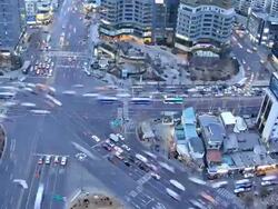 WS T/L Traffic moving in Mapogu Gongdeongdong Junction in city /  South Korea  Stock Footage