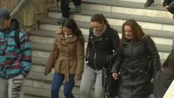 CLEAN : Romanian migrants say they want to work, n News Clip