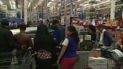 CLEAN : On Mexicos Black Friday peso drop weighs on buyers minds News Clip
