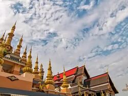 Thai temple, Time Lapse. Stock Footage