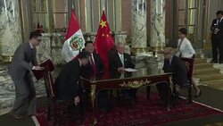 CLEAN : Chinese president visits Peru with an eye towards free trade News Clip
