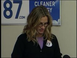 Actress speaks out to support California alternative-energy proposition Instructional Video