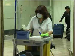 Passengers arriving home from Mexico, comments News Clip