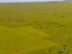 WS AERIAL TS View of Para glider landing / Melbourne, Victoria, Australia Stock Footage