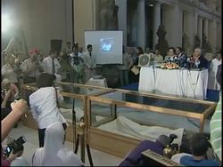 Discovery of Queen's Hasheptsut's mummy, presser News Clip