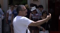 Lower roaming tariffs for mobile phones enforced in Europe Instructional Video