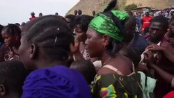 VOICED : Uganda mueren decenas en naufragio News Clip