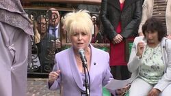 Amy Winehouse statue unveiled  on what would have been the singer's birthday. News Clip