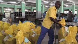 VOICED : People of Kinshasa welcome back their postmen News Clip