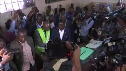 Kenyan opposition leader Odinga votes Instructional Video