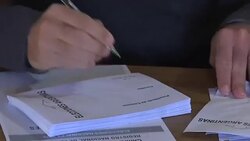 VOICED : Comenzo la votacion para elegir presidente en Argentina News Clip