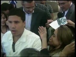 Closing of campaigns in advance of Sunday's presidential elections Instructional Video