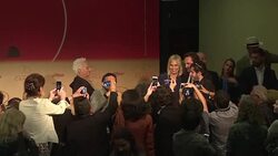 CLEAN : Cannes: Joaquin Phoenix presents You Were Never Really Here News Clip