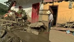 CLEAN : Colombian town cleans up after deadly landslide News Clip