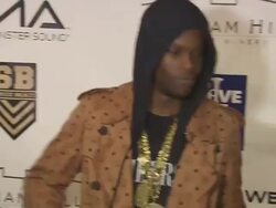 Vinny Chase at The VH1 Save The Music Foundation's "Songwriter Music Series" With Swizz Beats Stock Footage