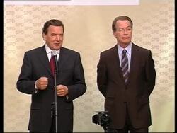 WRAP Merkel, Schroeder, SPD chairman, Fischer, analyst on results News Clip