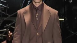 Versace presents new collection in Milan News Clip
