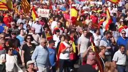 CLEAN : Barcelona: protesters rally against Catalan independence News Clip