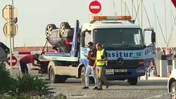 CLEAN : Authorities remove car from scene of Cambrils attack News Clip