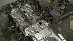 Robots weld auto parts. Stock Footage