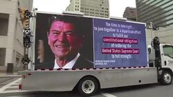 VOICED : Republicanos se preparan para coronar a Trump News Clip