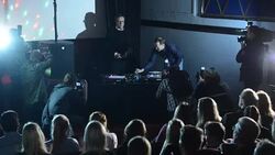 CLEAN : Estonias President Ilves takes spin as DJ News Clip