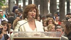 Mexican icon gets star of Hollywood Walk of Fame Instructional Video