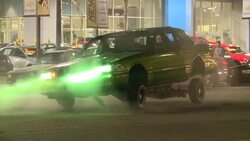 Car enthusiasts cruise back to the 1970s to revive tradition Instructional Video