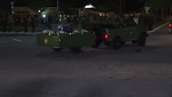 VOICED : Fidel Castro se reencuentra con el Che en Santa Clara News Clip