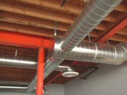 push into air ventilation ducts Stock Footage