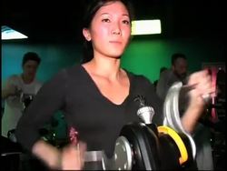 Latest fitness craze focuses on upper body workout News Clip