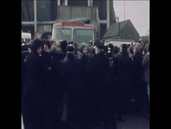 SYND 10-2-72 COAL MINERS PICKET News Clip