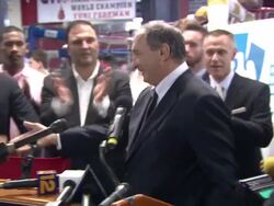 Oscar De la Hoya and Bruce Ratner at the Oscar de la Hoya Leads Boxing Clinic for Teenage Boxers of USA Boxing Metro Stock Footage
