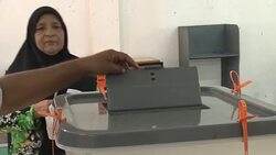 CLEAN : FILE: Maldives Nasheed asks India US to help remove president News Clip