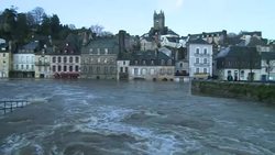 CLEAN : Rain  wind kill one and cause widespread f News Clip