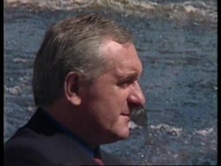 IRELAND: LIMERICK/BALLYBUNION: US PRESIDENT CLINTON VISIT News Clip