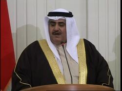 Iranian Pres Ahmadinejad meets Bahraini FM; presser with Mottaki News Clip