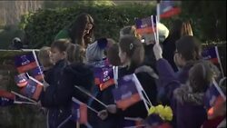 Duchess of Cambridge meeting children News Clip