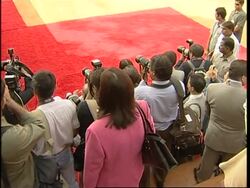 Pres Calderon seeks stronger bilateral trade, political ties in India News Clip